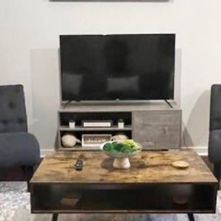 Apartament Townhouse In Uptown King Bed-Wi-Fi-Free Parking-Pool Charlotte Zewnętrze zdjęcie